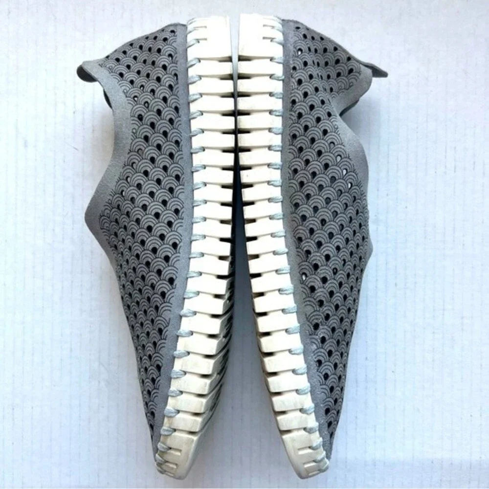 Ilse Jacobsen Gray Tulip Scalloped Slip On Shoes White Sole EU‎ 40 US 9.5 - 10